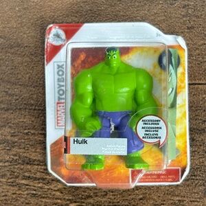 DISNEY Zuru MINI BRANDS Toy Marvel INCREDIBLE HULK Toy Box Green Action Figure